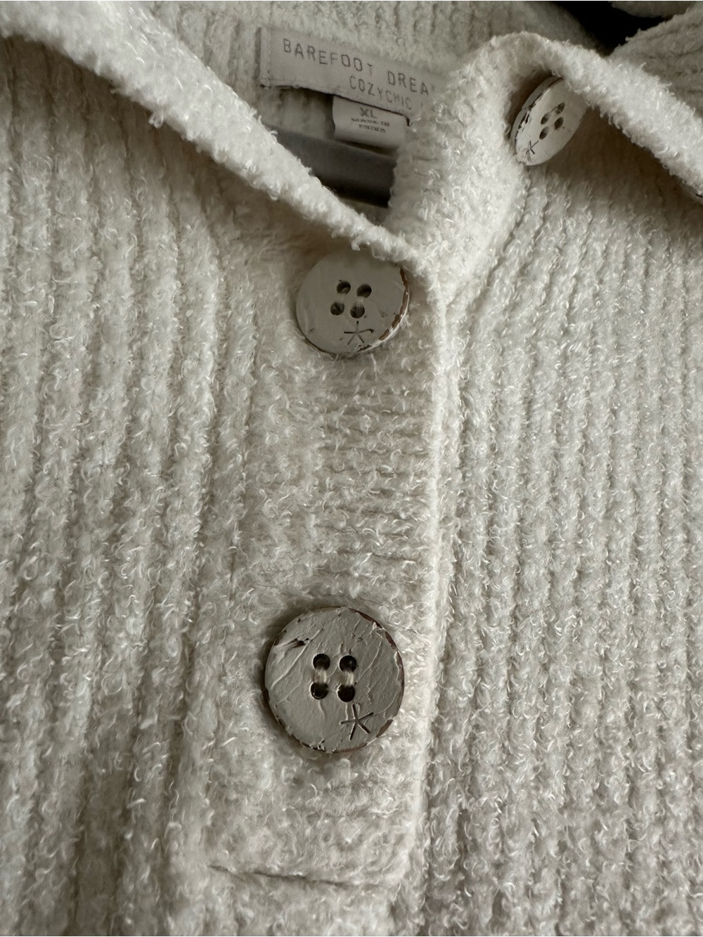 Barefoot Dreams • CozyChic Button Pullover in Heathered Stone/Cream - Picture 2 of 8